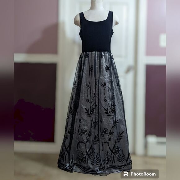 Vintage evening dress PATRA  - Picture 1 of 3